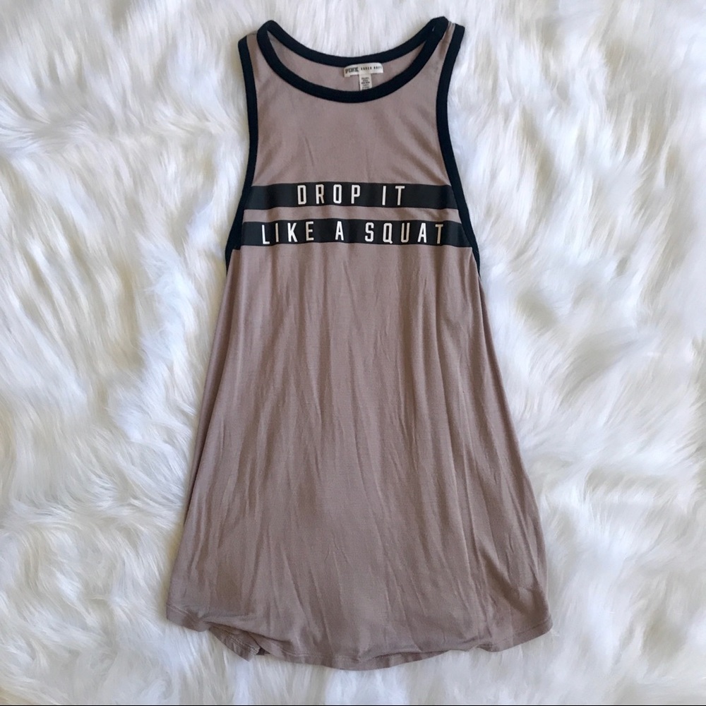 ｖｉｃｔｏｒｉａ'ｓ  ｓｅｃｒｅｔ  ｐｉｎｋ  ｓｏｆｔ  ｗｏｒｋｏｕｔ  ｔａｎｋ